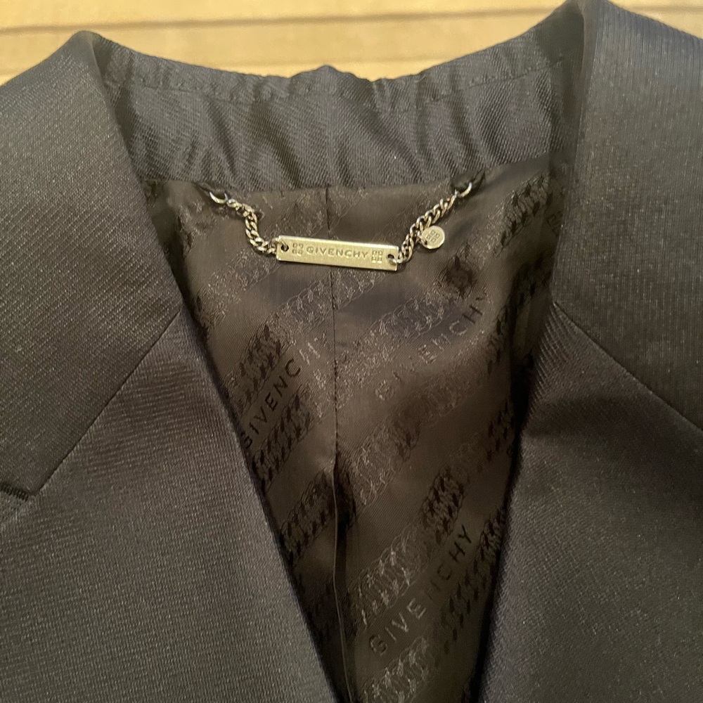Givenchy Midnight Blue Double-Breasted Blazer - Picture 3 of 14